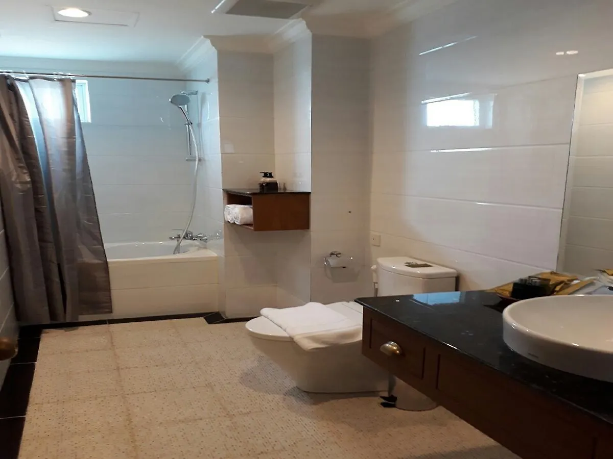 Hotel Shwe Yee Янгон Мьянма